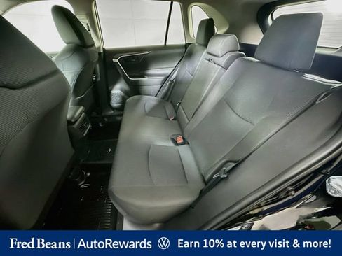 Used 2023 Toyota RAV4 LE AWD/4WD image 28