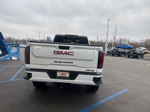 Used 2024 GMC Sierra 2500 AT4 w/ AT4 Preferred Package image 21
