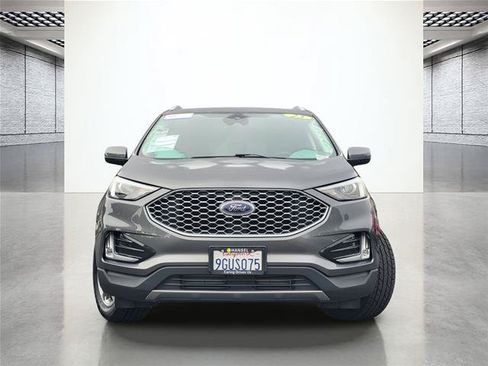 Certified 2023 Ford Edge SEL w/ Convenience Package AWD/4WD image 4