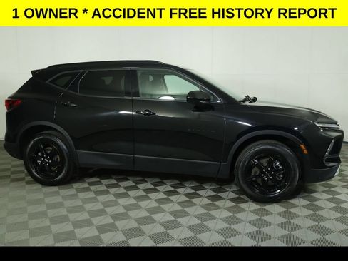 Used 2023 Chevrolet Blazer LT w/ Convenience Package AWD/4WD image 2