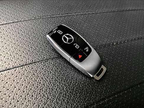 Certified 2022 Mercedes-Benz E 350 Sedan image 12