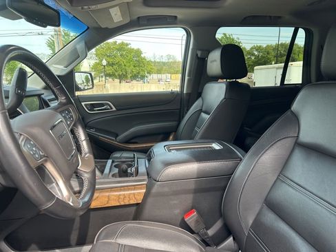 Used 2019 GMC Yukon Denali w/ Denali Ultimate Package AWD/4WD image 13