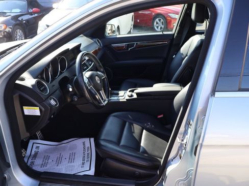 Used 2014 Mercedes-Benz C 250 Sedan image 21