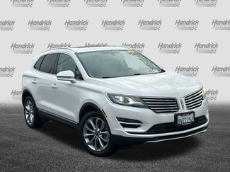 Used 2017 Lincoln MKC Select w/ Select Plus Package video 2