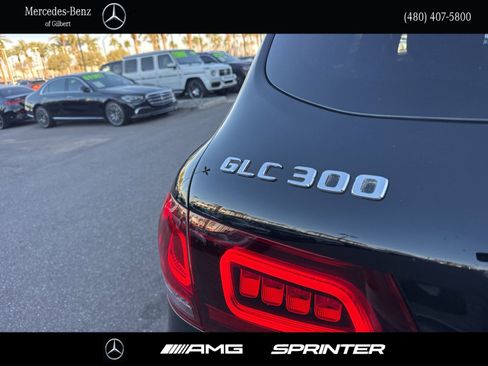 Certified 2022 Mercedes-Benz GLC 300 w/ Premium Package Lite image 5