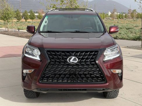 Used 2019 Lexus GX 460 Premium image 2
