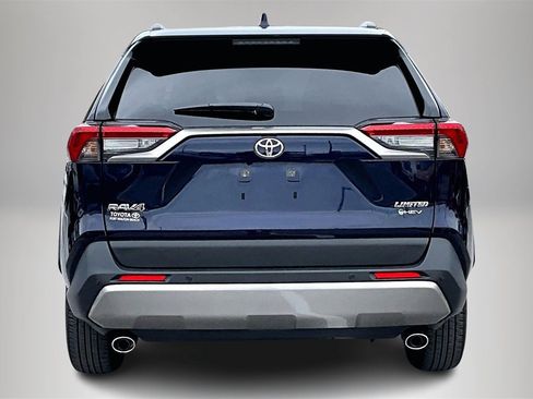 Used 2025 Toyota RAV4 Limited w/ Advanced Technology Package image 6