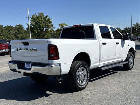 Used 2025 RAM 3500 Tradesman w/ Chrome Appearance Group image 8