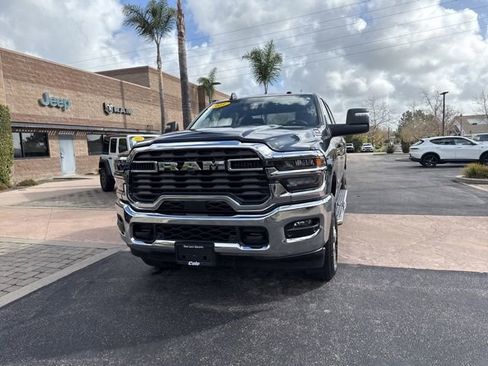 Used 2025 RAM 2500 Big Horn image 6