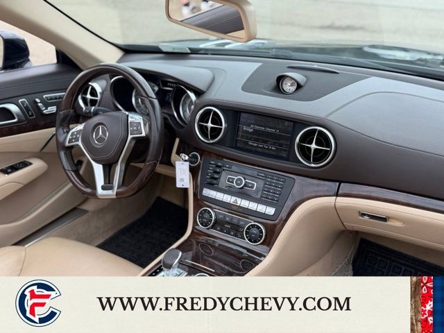 Used 2013 Mercedes-Benz SL 550 image 45
