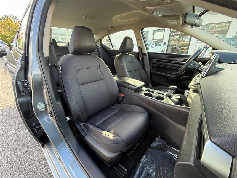 Used 2019 Nissan Altima 2.5 S FWD image 29