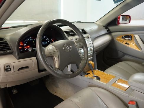 Used 2007 Toyota Camry V6 FWD image 7