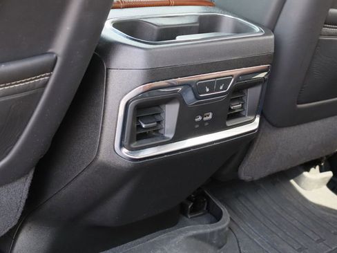 Used 2025 GMC Sierra 2500 Denali Ultimate image 26