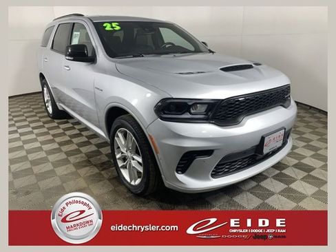 Used 2025 Dodge Durango R/T AWD/4WD image 1