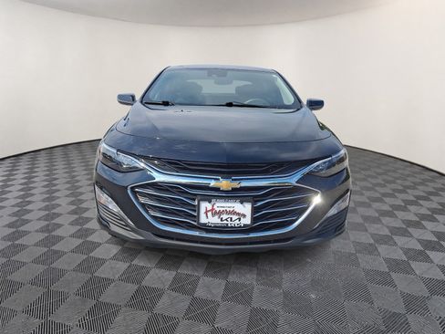 Used 2024 Chevrolet Malibu LT FWD image 2