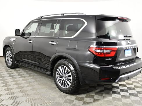 Used 2022 Nissan Armada SL w/ Captain's Chairs Package AWD/4WD image 8