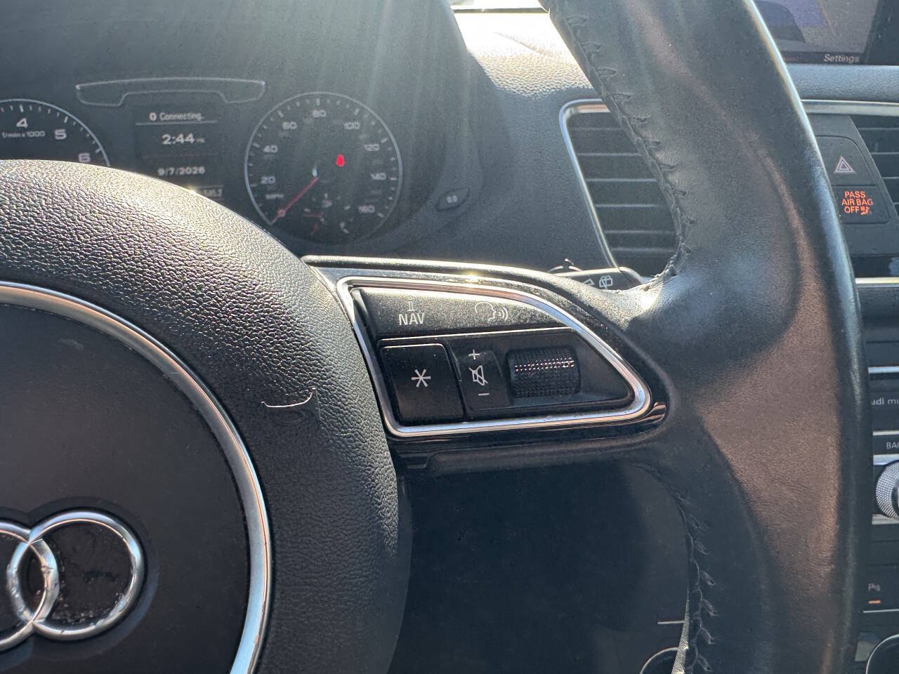 Used 2018 Audi Q3 2.0T Premium FWD image 31