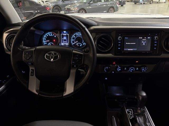 Used 2017 Toyota Tacoma SR5 w/ Tow Package AWD/4WD image 27