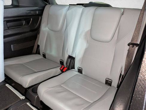 Used 2026 Mercedes-Benz GLB 250 image 21