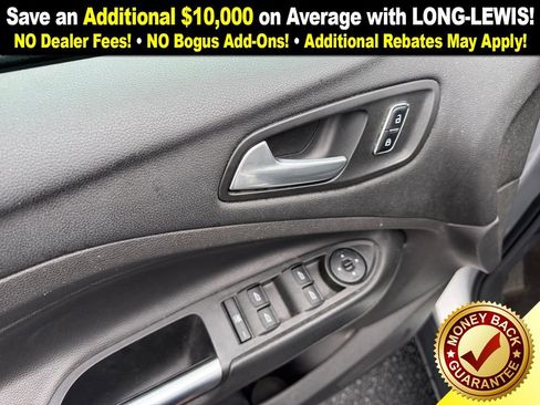 Used 2015 Ford Escape SE image 16