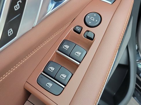 New 2026 BMW X5 xDrive40i w/ Executive Package AWD/4WD image 16