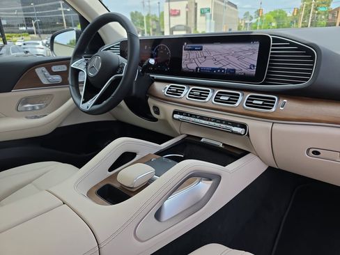 Certified 2024 Mercedes-Benz GLE 350 4MATIC image 18