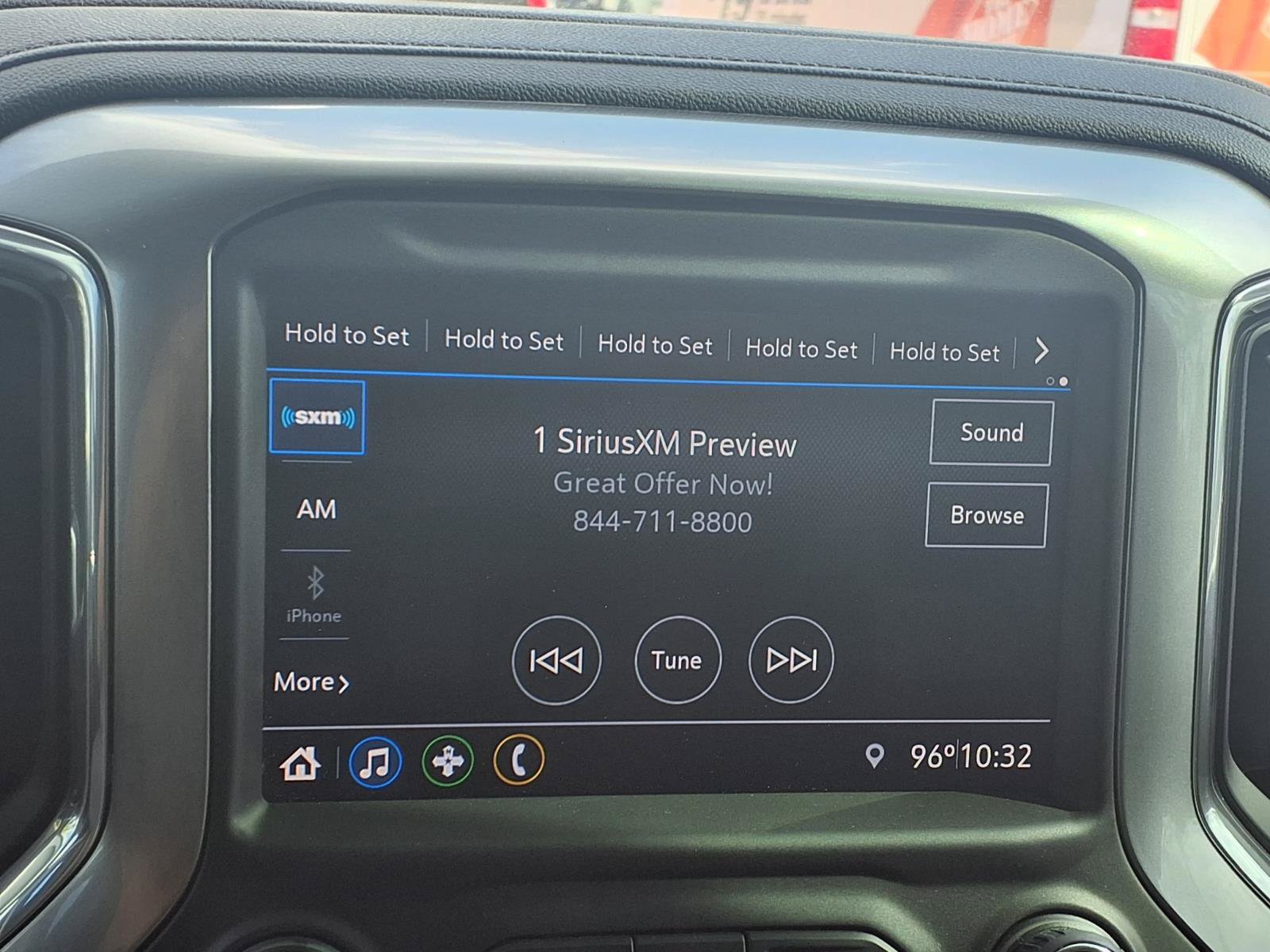 Used 2021 Chevrolet Silverado 1500 LT AWD/4WD image 5
