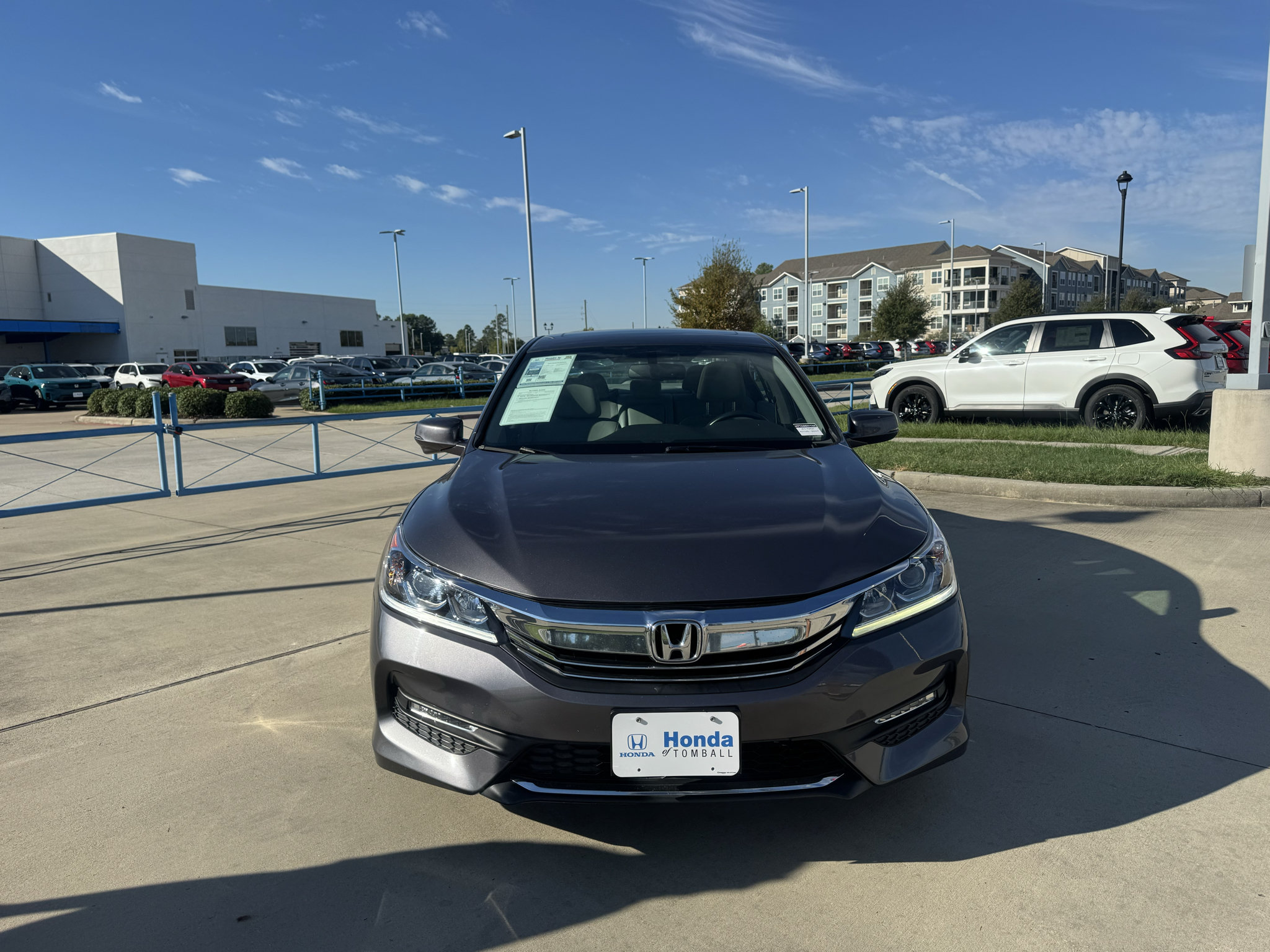 Used 2016 Honda Accord EX-L image 3