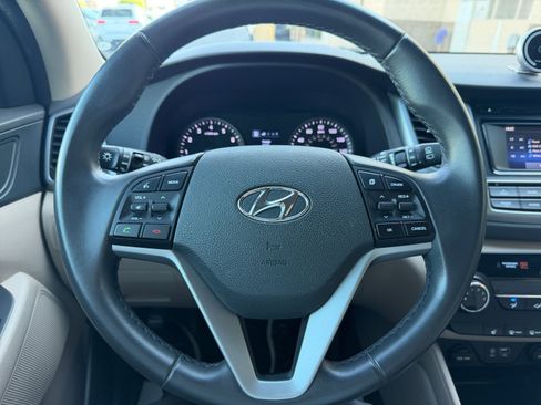 Used 2017 Hyundai Tucson Sport AWD/4WD image 9