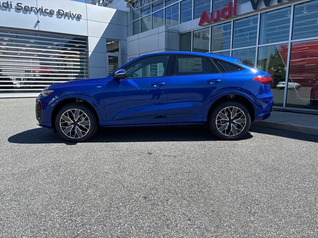 New 2026 Audi Q5 Premium Plus AWD/4WD image 2