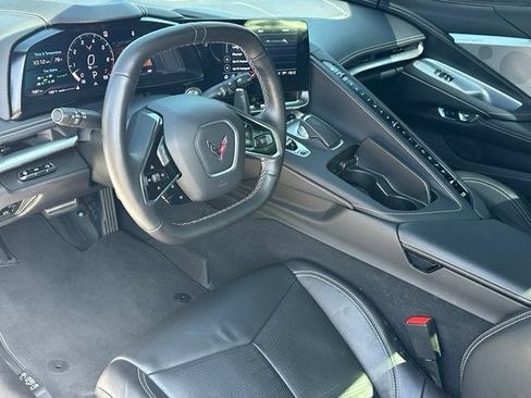 Used 2022 Chevrolet Corvette Stingray Preferred Conv w/ Z51 Performance Package RWD image 13