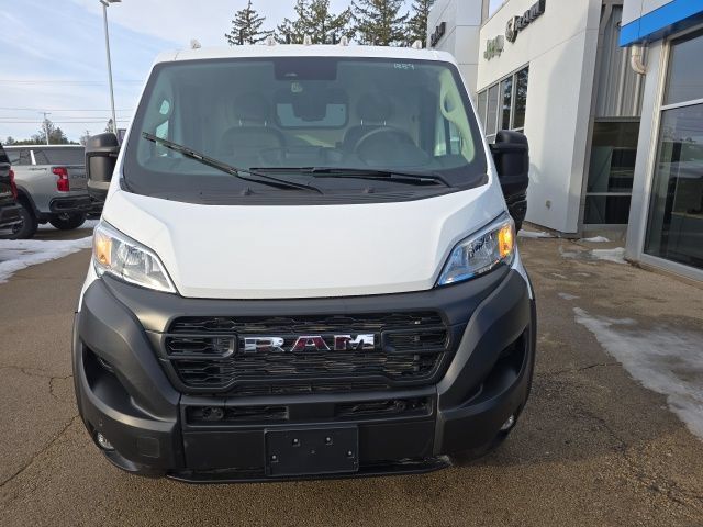 Used 2025 RAM ProMaster 2500 w/ Safety Group FWD image 2