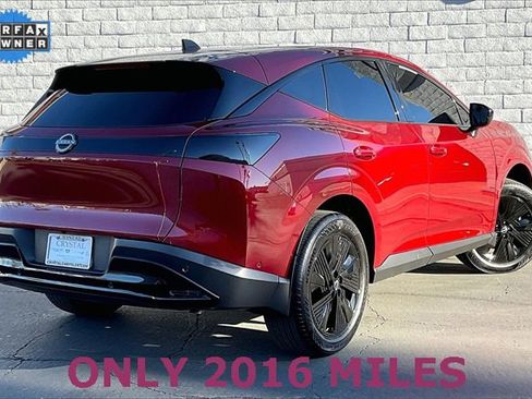 Used 2025 Nissan Murano SV image 13