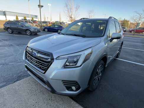 Certified 2023 Subaru Forester Limited image 7