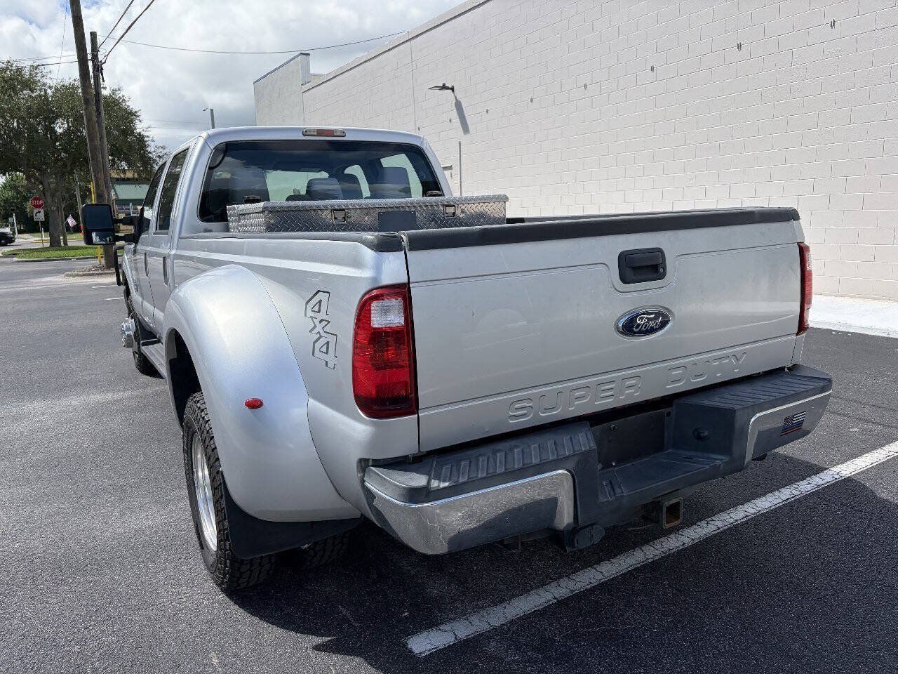 Used 2016 Ford F350 XL w/ Power Equipment Group AWD/4WD image 27