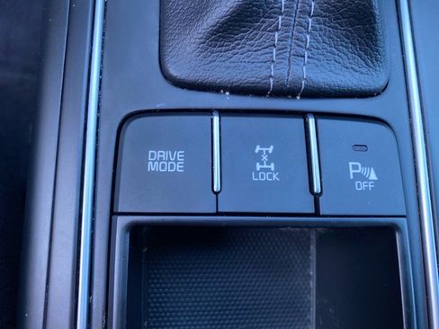 Used 2020 Kia Sorento LX w/ LX I4 Convenience Package image 13