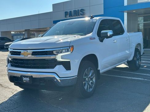 New 2026 Chevrolet Silverado 1500 LT w/ Z71 Off-Road Package image 3