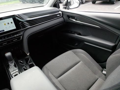 Certified 2025 Toyota Camry LE w/ Convenience Package FWD image 11