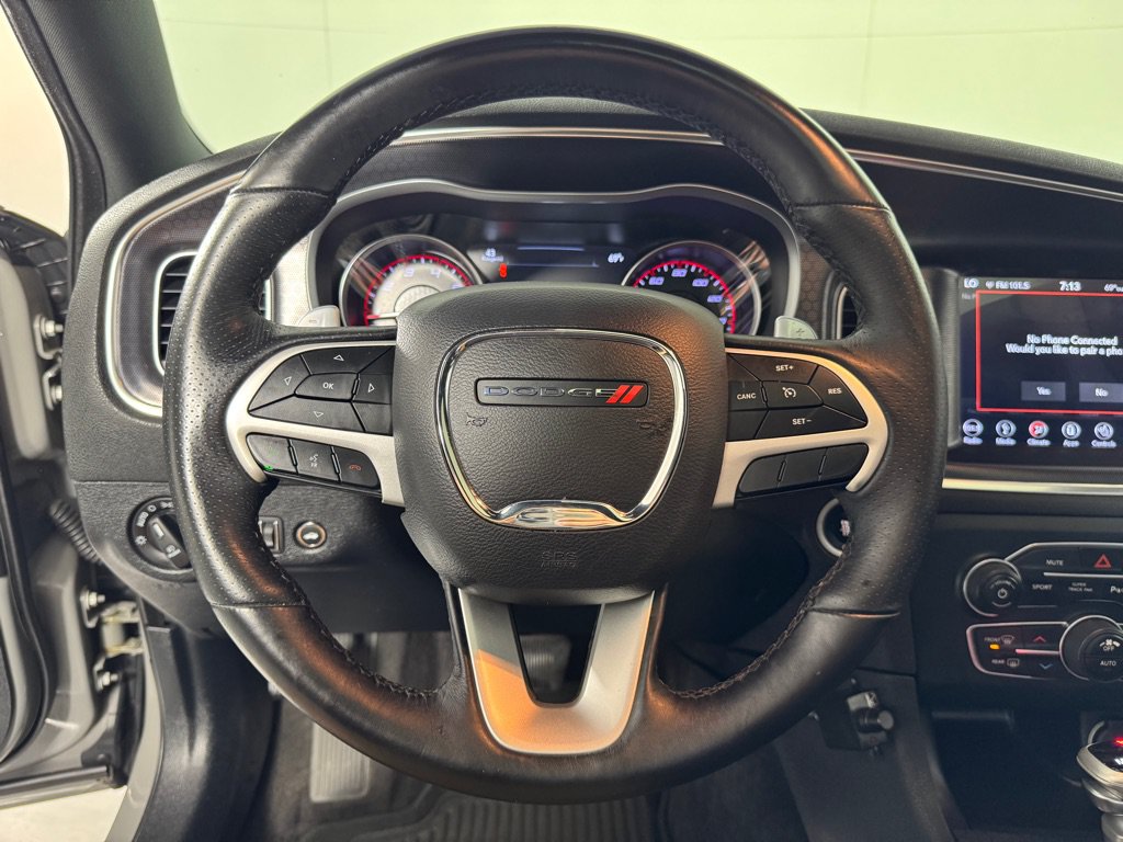 Used 2018 Dodge Charger R/T w/ Plus Group RWD image 15