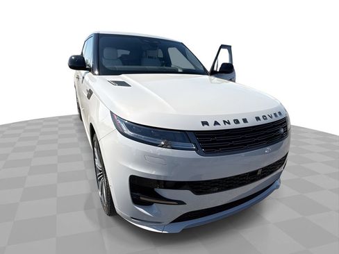 Used 2025 Land Rover Range Rover Sport Dynamic SE image 1