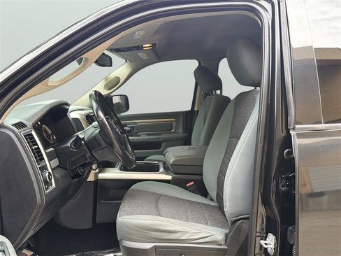 Used 2018 RAM 1500 Big Horn AWD/4WD image 11