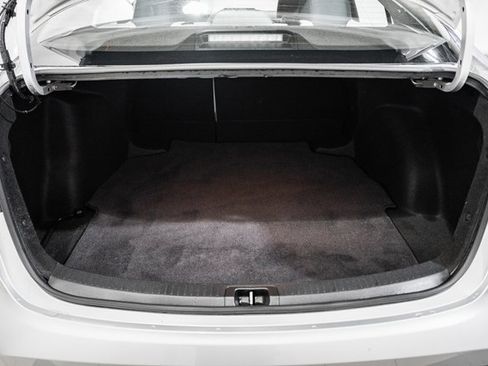 Used 2024 Toyota Corolla LE image 8