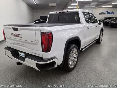 Used 2019 GMC Sierra 1500 Denali w/ Denali Ultimate Package AWD/4WD image 7