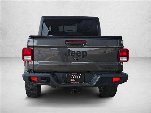 Used 2021 Jeep Gladiator Sport image 6