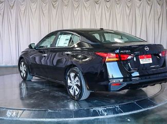 New 2025 Nissan Altima 2.5 S video 3