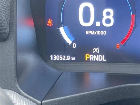 Used 2025 Ford Explorer ST-Line w/ Premium Package image 35