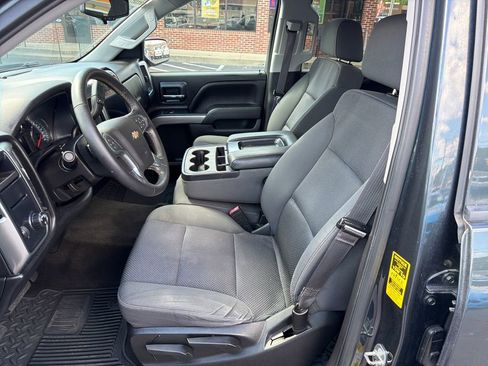 Used 2017 Chevrolet Silverado 1500 LT RWD image 27