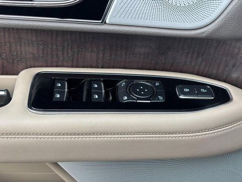 Certified 2024 Lincoln Navigator Reserve image 17