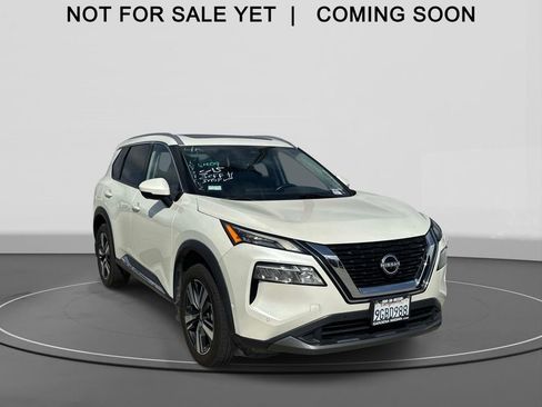 Used 2023 Nissan Rogue SL w/ SL Premium Package FWD image 1