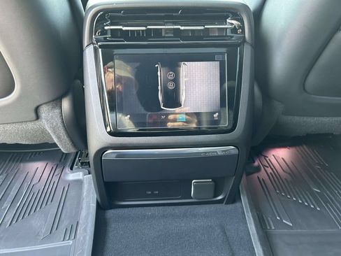 Used 2025 Cadillac Escalade IQ Sport 1 AWD/4WD image 14